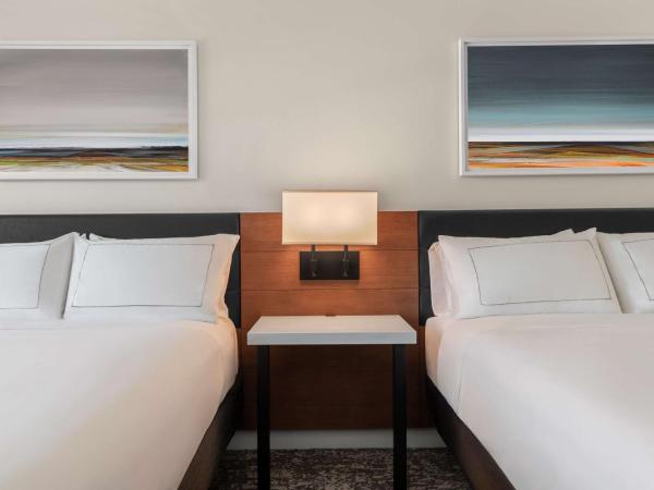 Tapestry By Hilton The Fort Sutter Hotel Sacramento, Ca : photo 2 de la chambre chambre avec 2 grands lits queen-size