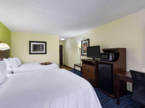 Hampton Inn Atlanta Perimeter Center : photo 2 de la chambre chambre 2 lits queen-size - non-fumeurs