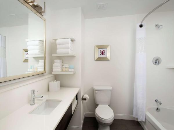 Hampton Inn Louisville East Hurstbourne : photo 3 de la chambre chambre lit king-size - adaptée aux personnes malentendantes - non-fumeurs