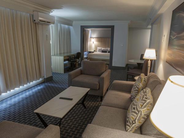 Century Plaza Hotel : photo 9 de la chambre suite exécutive