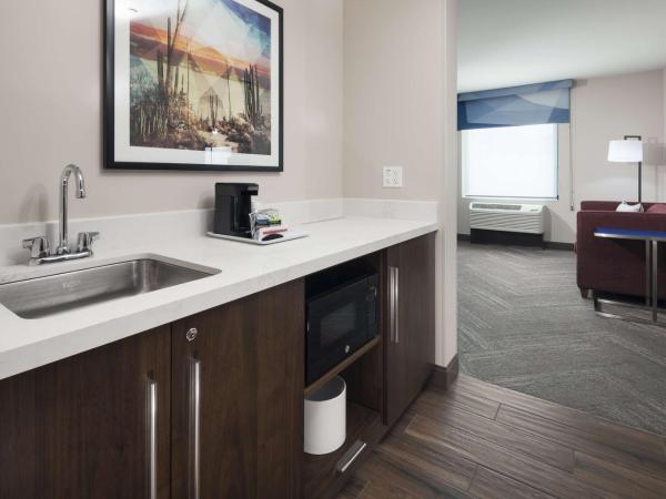 Hampton Inn & Suites Phoenix Downtown : photo 2 de la chambre suite studio lit king-size - non-fumeurs