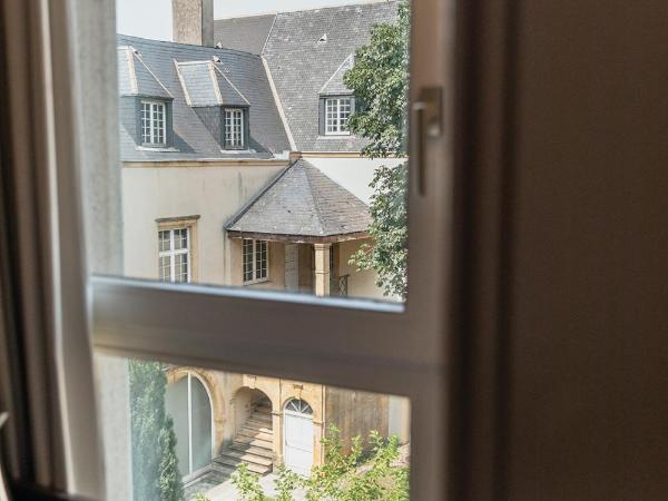 Kyriad Metz Centre - Restaurant Moze : photo 3 de la chambre chambre double