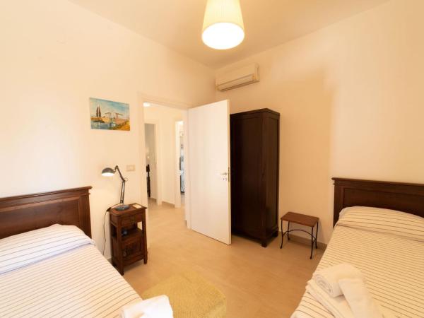 Borgo Marino Plemmirio : photo 1 de la chambre chambre familiale avec terrasse 