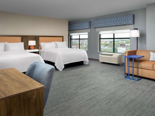 Hampton Inn Baltimore-Downtown-Convention Center : photo 4 de la chambre suite studio avec 2 lits queen-size et canapé-lit - non-fumeurs
