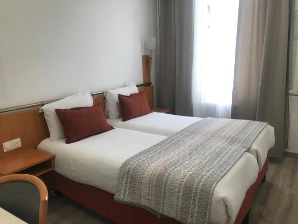 Hotel Morand : photo 5 de la chambre chambre lits jumeaux