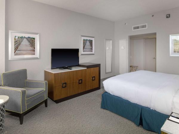 DoubleTree by Hilton Hotel Jacksonville Airport : photo 6 de la chambre chambre lit king-size
