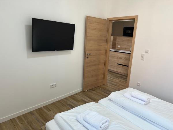 NB Apartments : photo 8 de la chambre studio avec canapé-lit