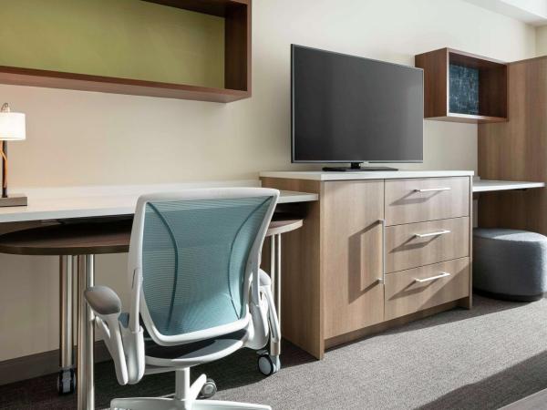 Home2 Suites By Hilton Denver Downtown Convention Center : photo 1 de la chambre suite studio lit king-size