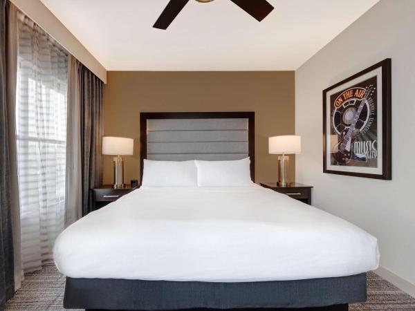 Homewood Suites Nashville Vanderbilt : photo 2 de la chambre suite studio lit king-size - non-fumeurs