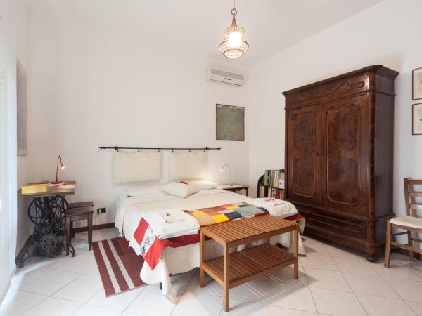 Al Quadrifoglio Bed & Breakfast : photo 2 de la chambre chambre double avec salle de bains privative