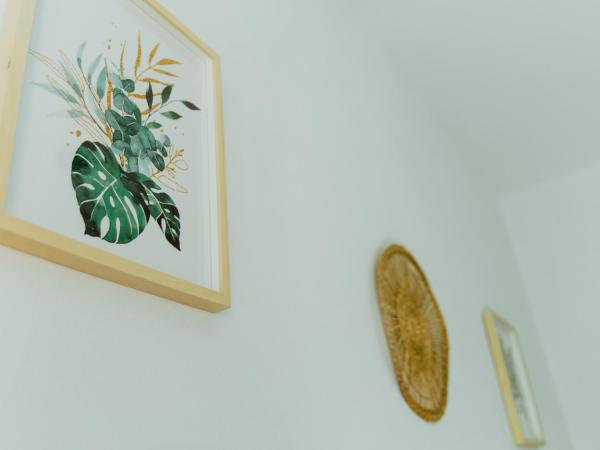 Lemon Tree Rooms : photo 10 de la chambre chambre double ou lits jumeaux avec salle de bains privative