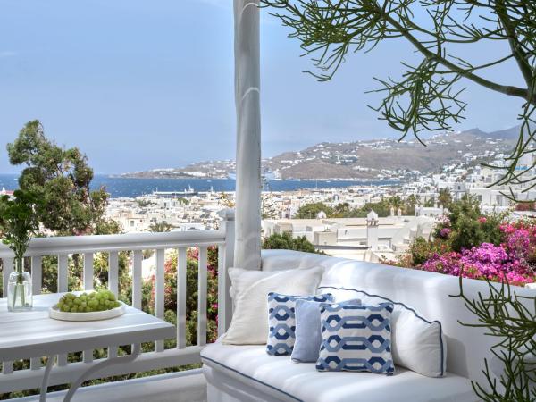 Belvedere Mykonos - Main Hotel - The Leading Hotels of the World : photo 3 de la chambre chambre double ou lits jumeaux panoramique - vue spectaculaire sur mer
