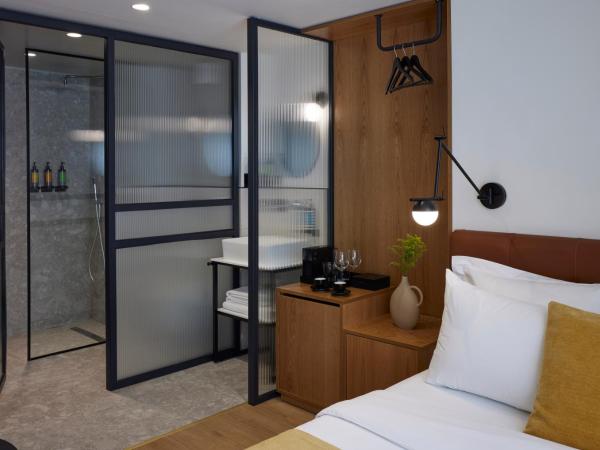 Noa Hotel : photo 4 de la chambre chambres familiales communicantes