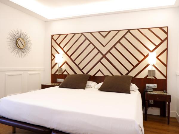 Hotel Boutique Atrio : photo 8 de la chambre chambre double supérieure (1-2 adultes)