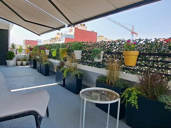 RABAT RESIDENCE - rooms & apartments : photo 1 de la chambre chambre double ou lits jumeaux avec douche