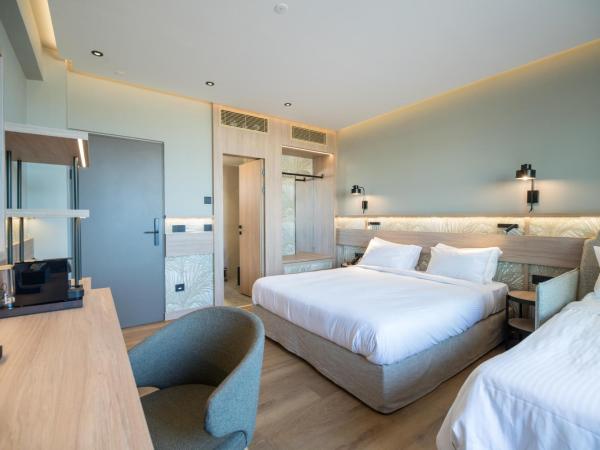 SENSEANA Sea Side Resort & Aquadventure : photo 10 de la chambre chambre double classique - vue sur jardin