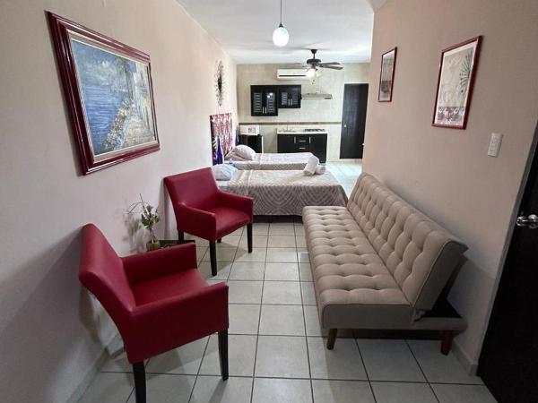 Habitaciones Amuebladas Castillo98 : photo 2 de la chambre studio standard