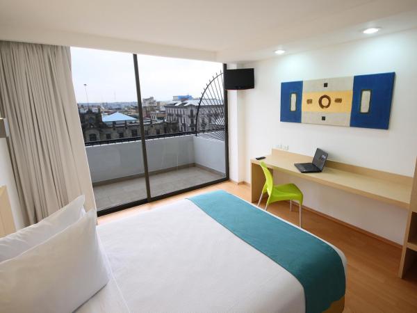 One Guadalajara Centro Historico : photo 2 de la chambre superior queen with terrace