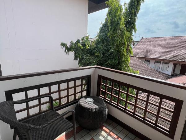 Pha Thai House : photo 2 de la chambre hébergement super de luxe - vue sur montagne