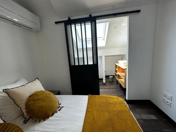 La maison de Nita - chambres d'hôtes : photo 3 de la chambre chambre double avec salle de bains privative