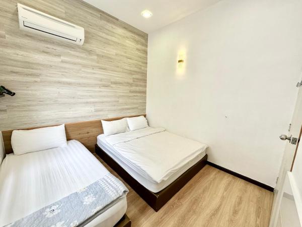 H&H 1 Guest House : photo 6 de la chambre villa avec piscine privée