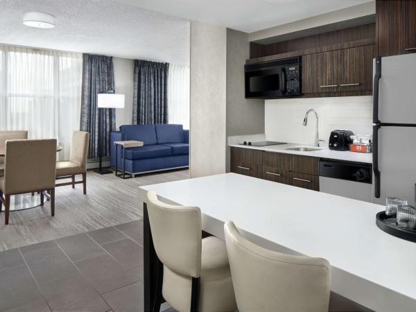 Hampton Inn & Suites Chicago-Downtown : photo 2 de la chambre suite d'angle 1 chambre avec 2 lits queen-size et 1 canapé-lit - non-fumeurs 