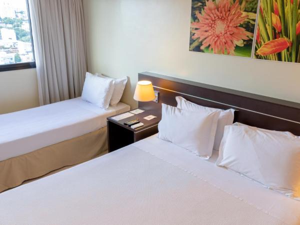 Hotel Saint Paul : photo 4 de la chambre chambre triple deluxe