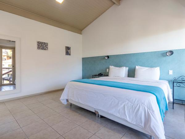 Hotel Ilha Branca Inn : photo 6 de la chambre chambre double avec balcon - vue sur mer