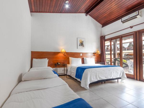 Hotel Ilha Branca Inn : photo 9 de la chambre chambre quadruple