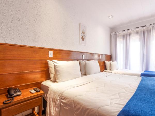 Hotel Ilha Branca Inn : photo 10 de la chambre chambre triple supérieure