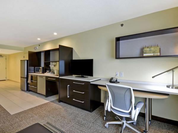 Home2 Suites By Hilton Dallas North Park : photo 2 de la chambre suite studio d'angle lit king-size - non-fumeurs