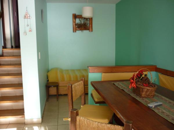 Apart Hotel Bungalows Los Cipresales : photo 3 de la chambre bungalow (3 adultes)