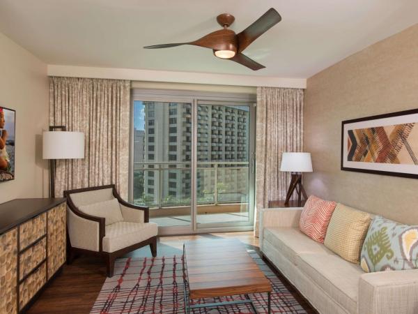 Hilton Grand Vacation Club The Grand Islander Waikiki Honolulu : photo 2 de la chambre suite 1 chambre avec 2 lits doubles - vue partielle sur océan