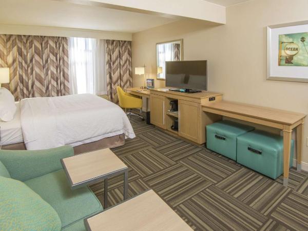 Hampton Inn Jacksonville South/I-95 at JTB : photo 2 de la chambre chambre lit king-size avec canapé-lit - non-fumeurs