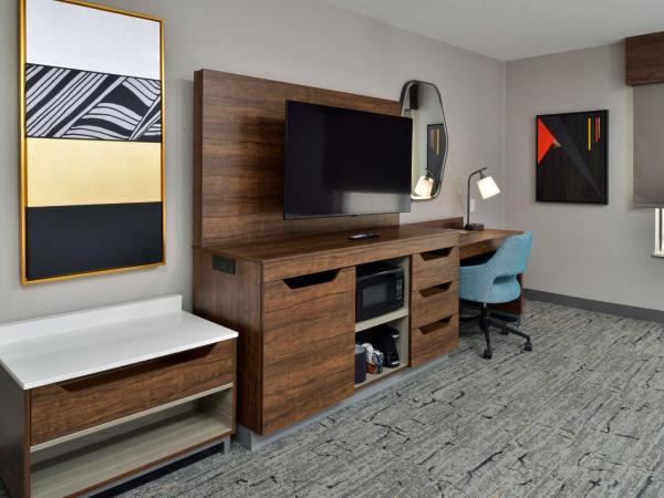 Hampton Inn & Suites Las Vegas Airport : photo 1 de la chambre chambre 2 lits queen-size - non-fumeurs