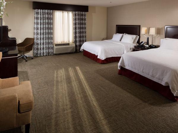 Hampton Inn & Suites Las Vegas South : photo 2 de la chambre chambre avec 2 lits queen-size - accessible aux personnes à mobilité réduite - non-fumeurs 