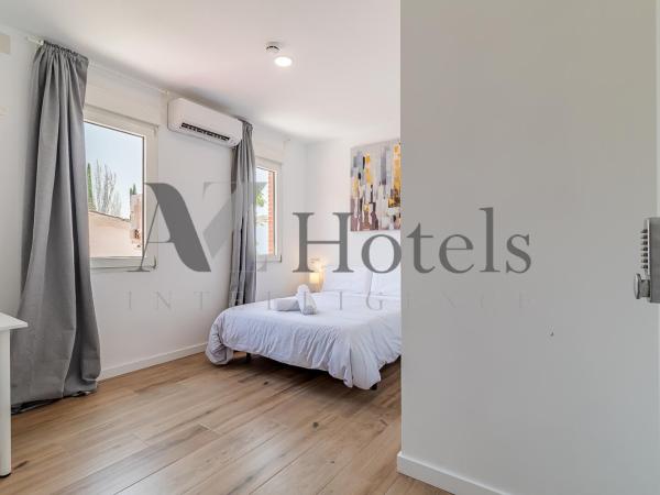 AYZ Joaquín Pol - Auto check-in property : photo 2 de la chambre chambre double standard avec salle de bains commune