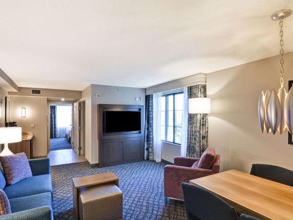 Embassy Suites by Hilton Orlando Downtown : photo 2 de la chambre suite en angle avec lit king-size - non-fumeurs