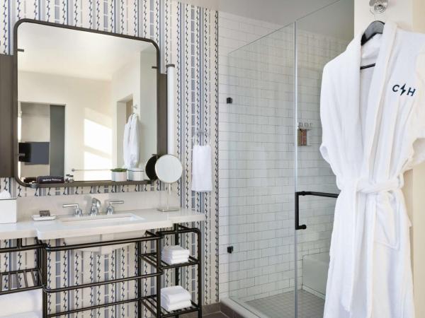 The Central Station Memphis, Curio Collection By Hilton : photo 5 de la chambre suite 1 chambre lit king-size