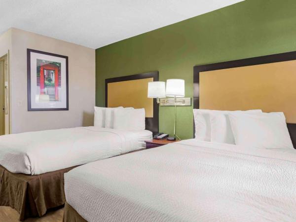 Extended Stay America Suites - Tucson - Grant Road : photo 1 de la chambre studio avec 2 lits doubles - non-fumeurs