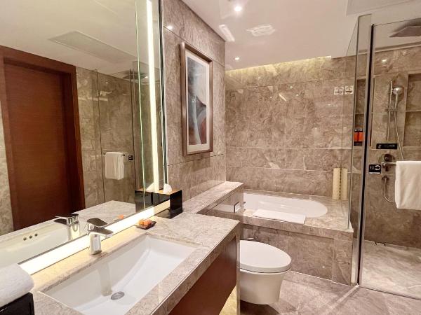 Fraser Suites Shenzhen, Near Huaqiang North Business Zone, Infinity pool, Offer 1 free breakfast : photo 1 de la chambre appartement de luxe 1 chambre