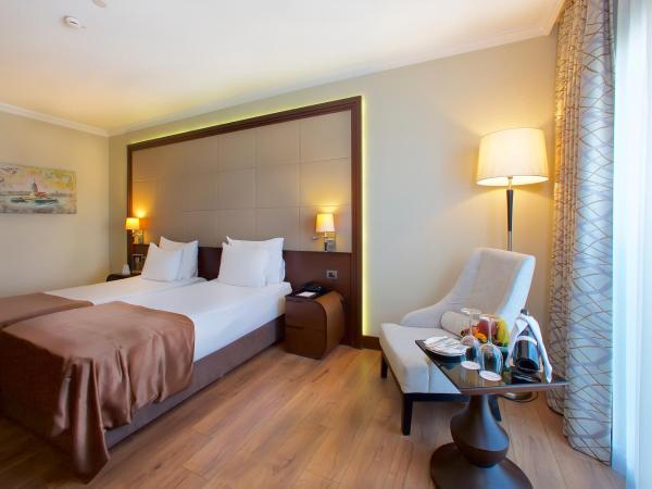Ramada by Wyndham Istanbul Merter : photo 5 de la chambre chambre lits jumeaux de luxe - non-fumeurs