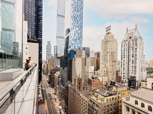 Hilton Club West 57th Street New York : photo 1 de la chambre suite en appartement de grand standing avec balcon