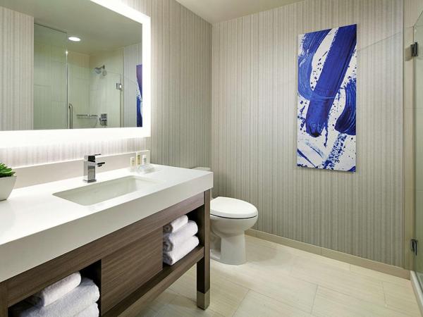 Hilton Garden Inn San Diego Downtown/Bayside, CA : photo 4 de la chambre chambre lit king-size