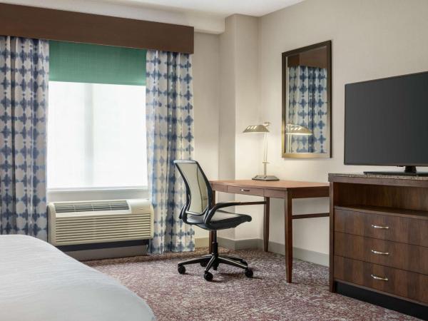 Hilton Garden Inn Louisville Downtown : photo 8 de la chambre chambre avec 2 grands lits queen-size