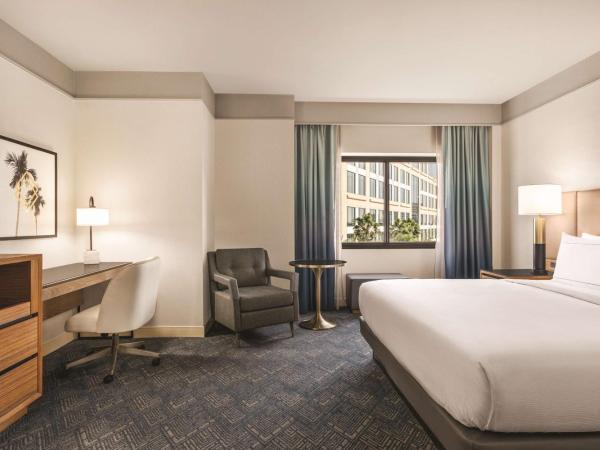 DoubleTree by Hilton Tampa Rocky Point Waterfront : photo 2 de la chambre chambre lit king-size