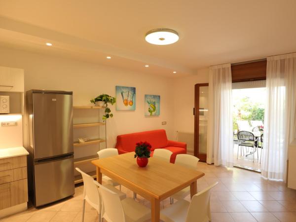 Villaggio Mare Blu : photo 1 de la chambre appartement en duplex