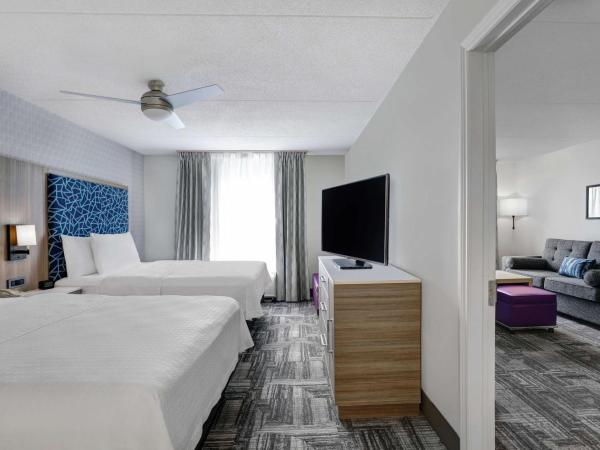 Homewood Suites by Hilton London Ontario : photo 1 de la chambre suite queen avec 2 lits queen-size et balcon