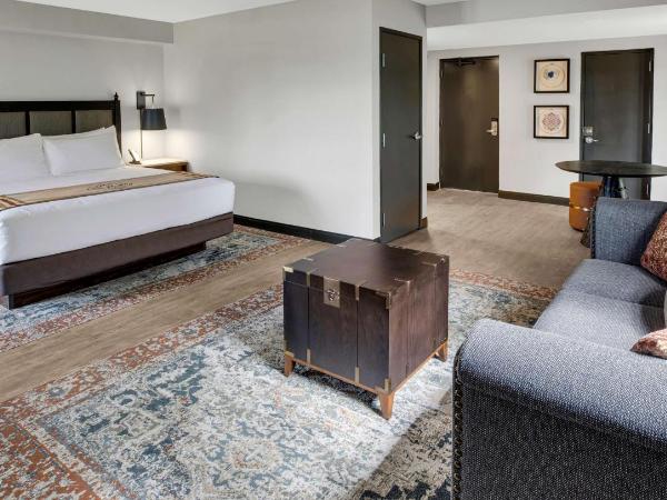 Estancia del Norte San Antonio, A Tapestry Hotel by Hilton : photo 1 de la chambre chambre d'angle lit king-size