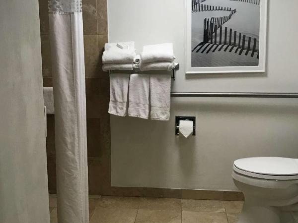 Hampton Inn by Hilton San Diego - Kearny Mesa : photo 2 de la chambre chambre avec 2 lits queen-size et douche accessible en fauteuil roulant - adaptée aux personnes à mobilité réduite/malentendantes - non-fumeurs
